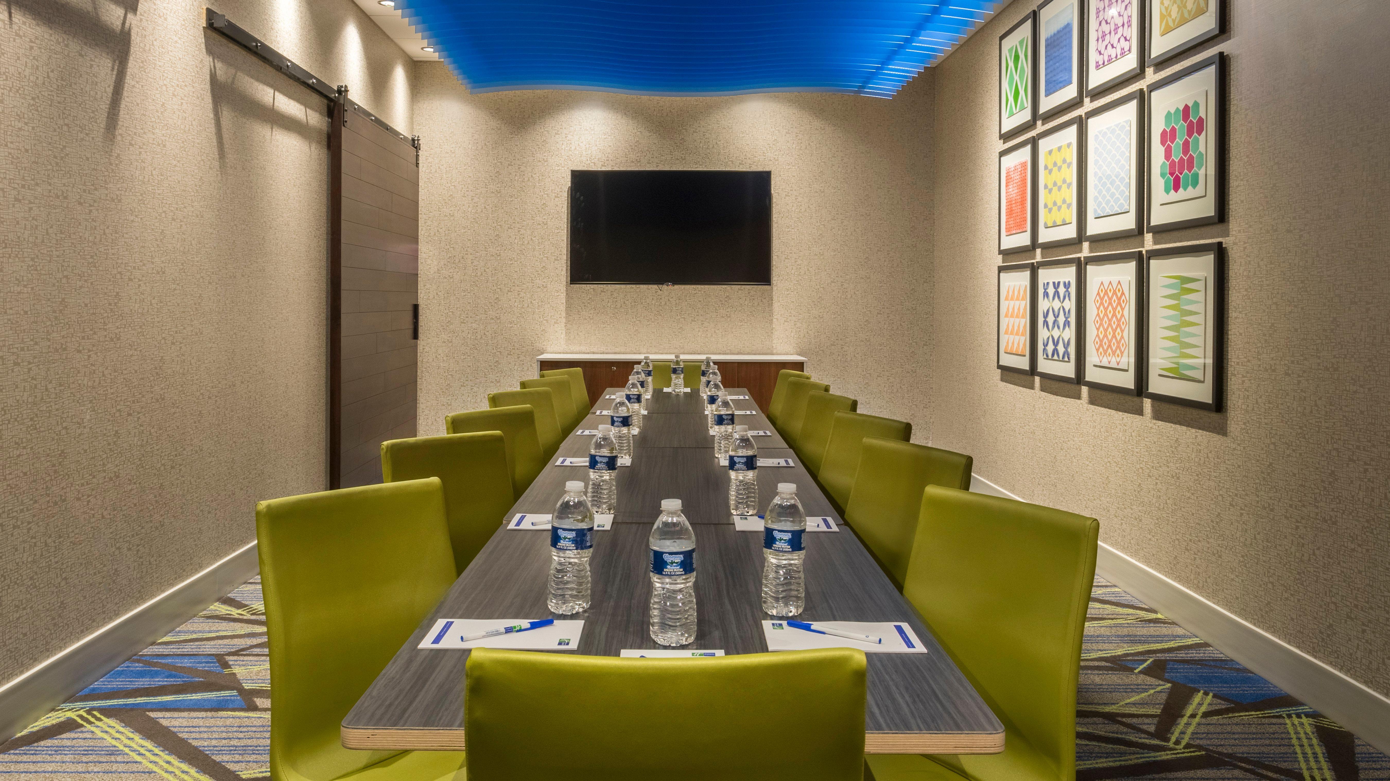 Holiday Inn Express & Suites Medina By Ihg Exterior foto