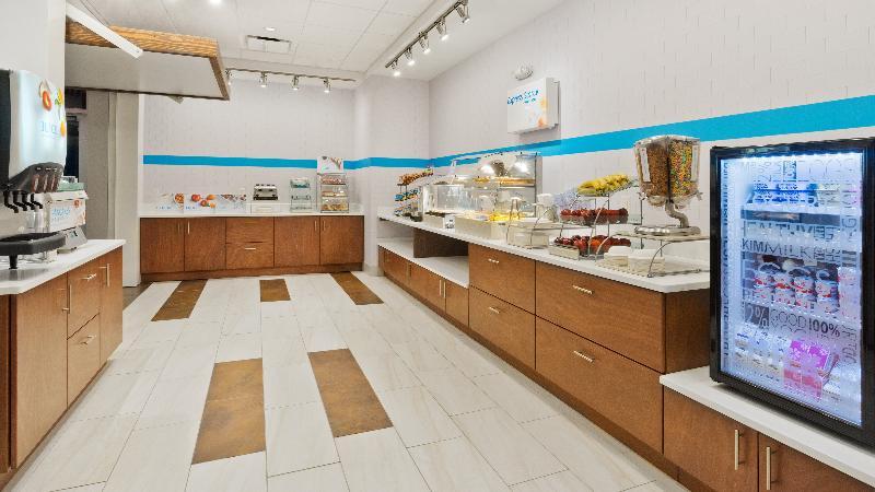 Holiday Inn Express & Suites Medina By Ihg Exterior foto